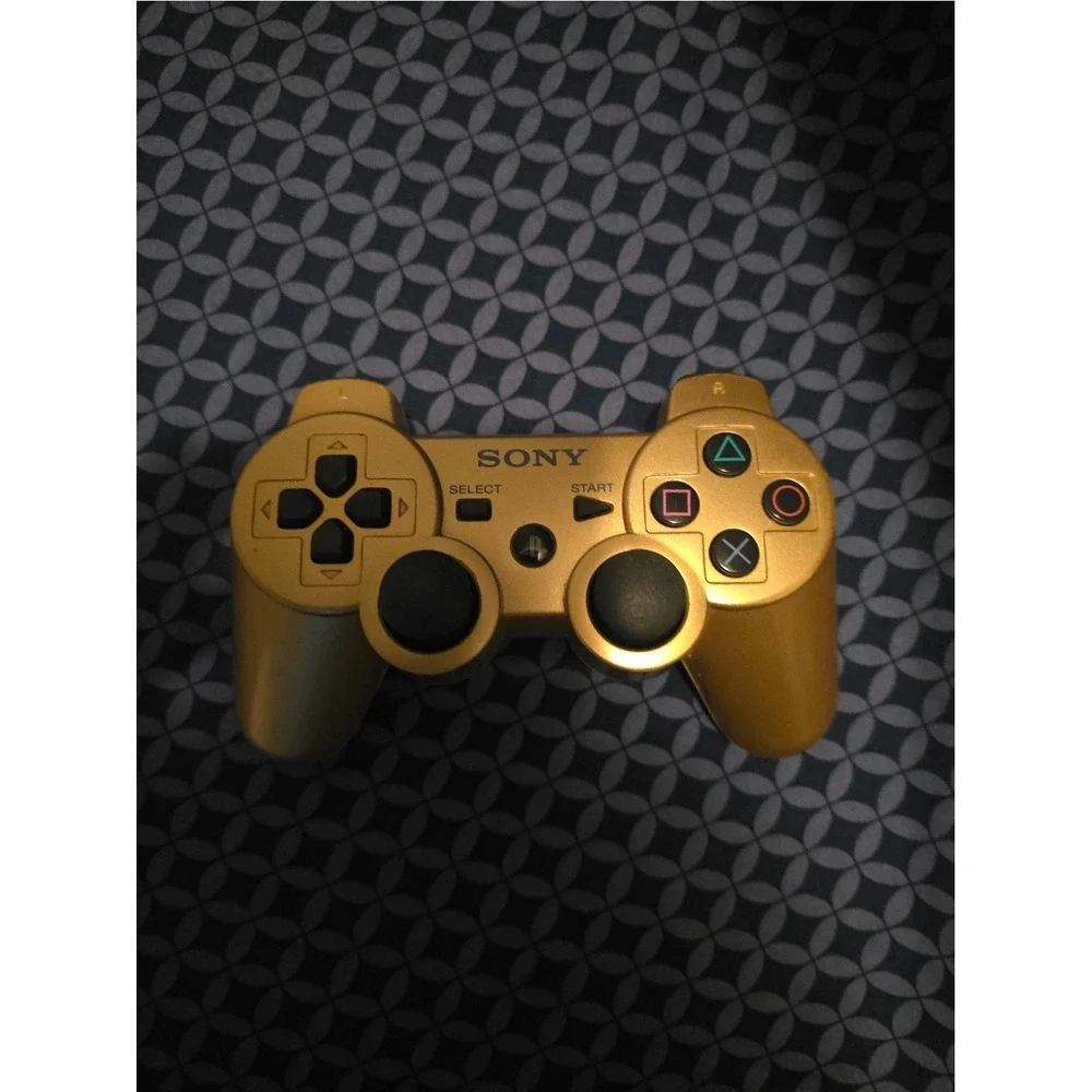 Sony DUALSHOCK 3 Wireless Controller gold great condition